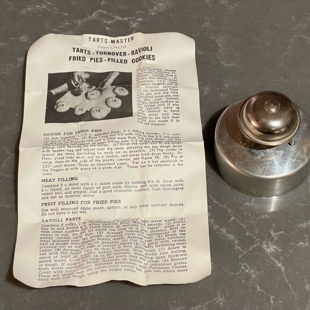 Vintage Tarts Master Cutter for Tarts/Turnover/Ravioli/Pies/Filled Cookies